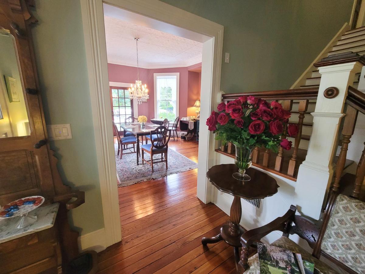 Camellia Rose Inn- King Room Southern Charm Gainesville Exterior foto